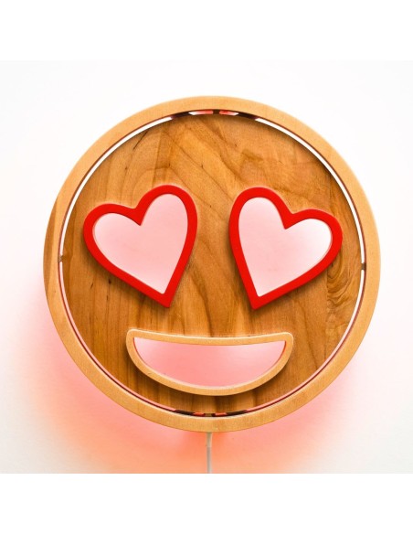 Applique Emoji Love LED RGB Smart Artigianale in Legno
